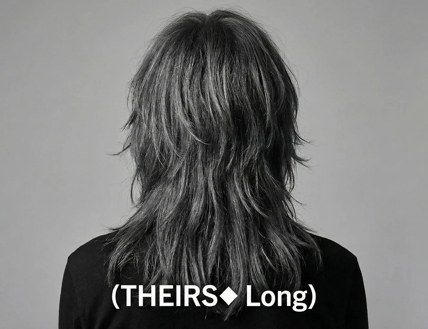 Theirs — lange coupe, zwart-wit