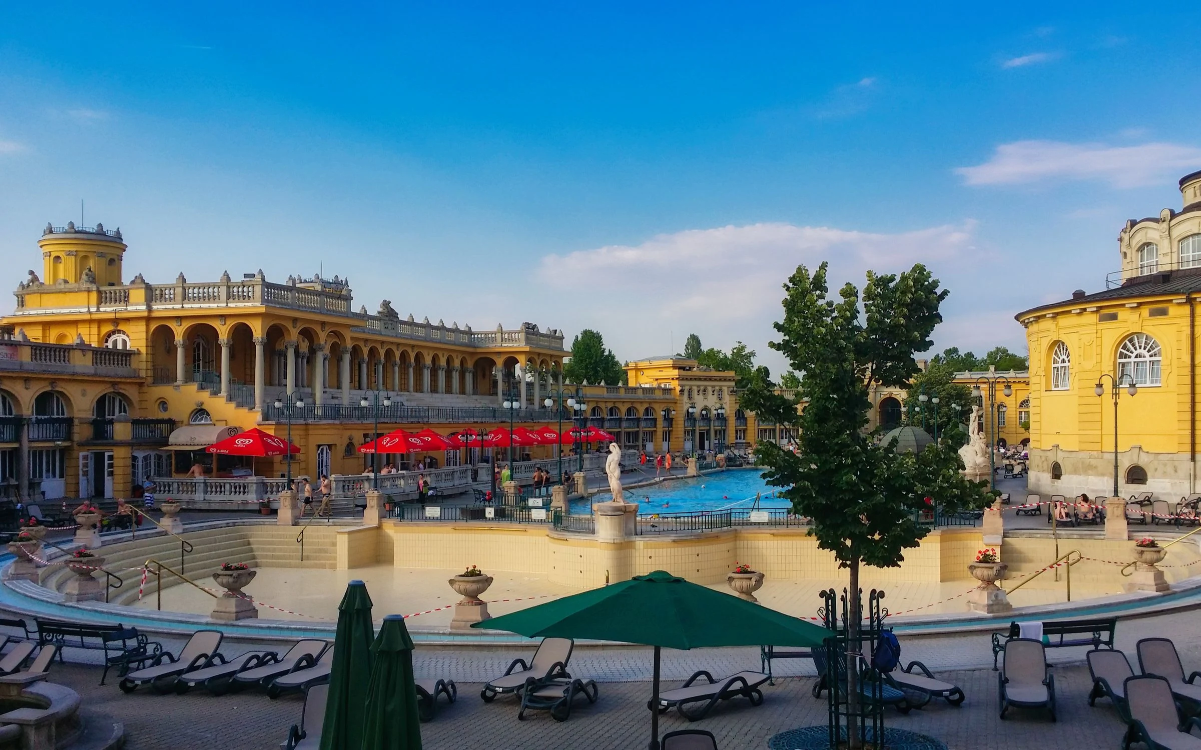 Het Széchenyi-bad in Boedapest