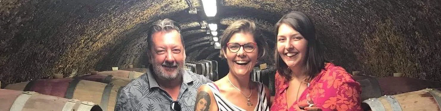 Dave en Monika met vrienden